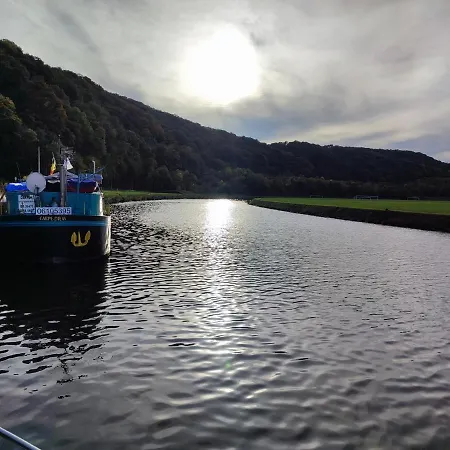 Bateau White Pearl , Plusieurs Endroits Possibles Dinant Floreffe A Verifier Avec La Proprio * Namur